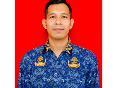 Charis Widyatmoko, S.Pd.